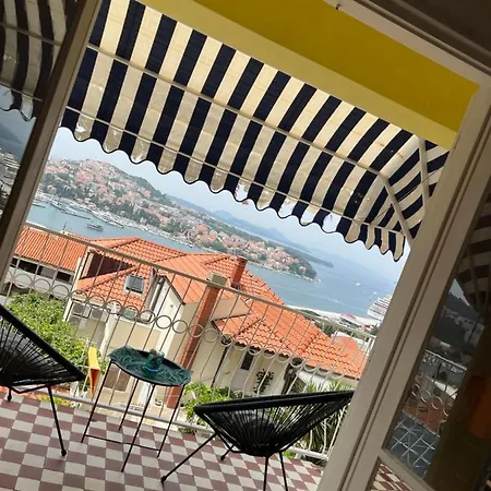 Apartman N&b Apartment *